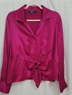 Jones New York Magenta Satin Button-Front Tie Blouse